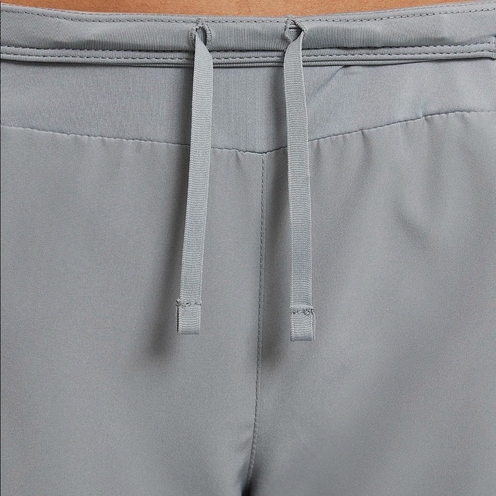 Nike Running Shorts - Picture 3 of 6